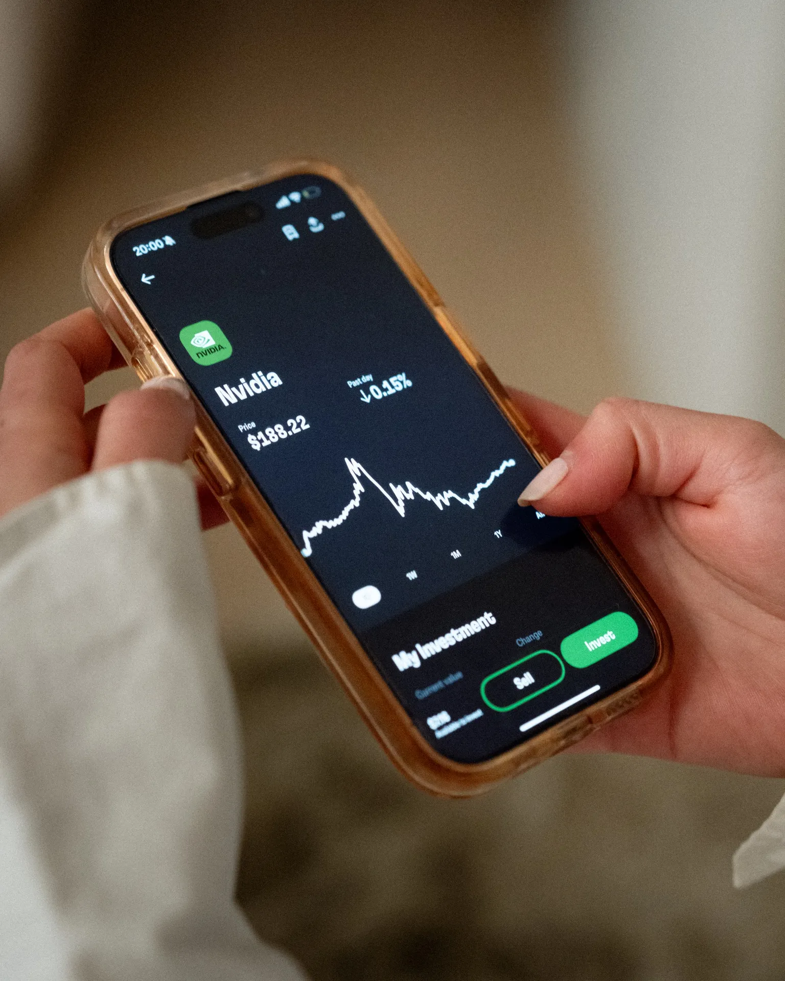 "I saw people at college investing and Alinea felt like the most approachable app." When first exploring investing, it was important to Ms. Golberg that she used an app that felt accessible.